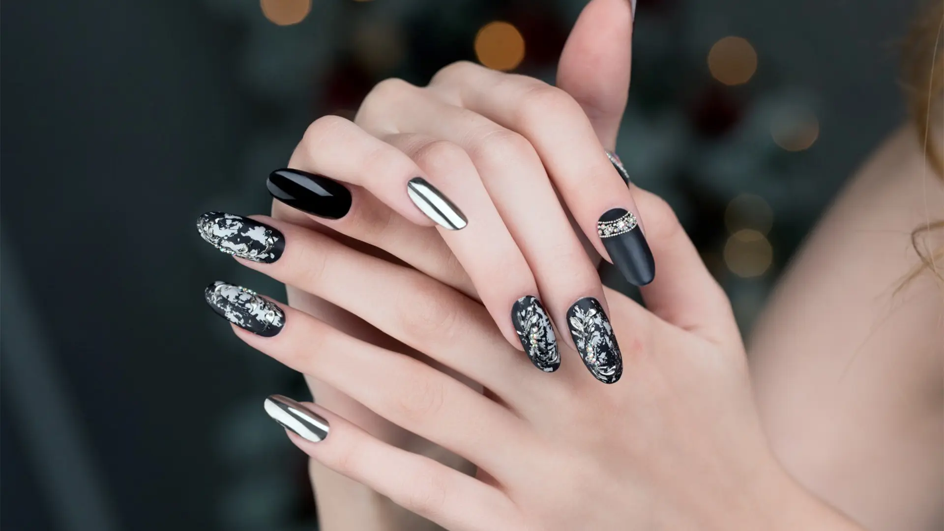 Bornova Protez Tırnak